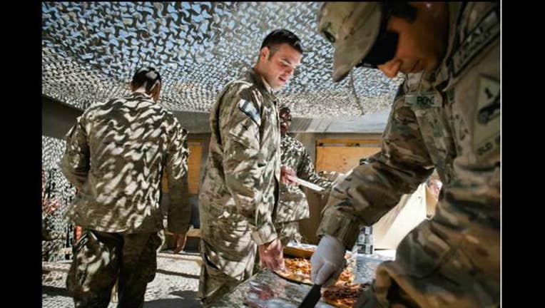 cca48a4e-Photo courtesy Pizzas4Patriots-404023