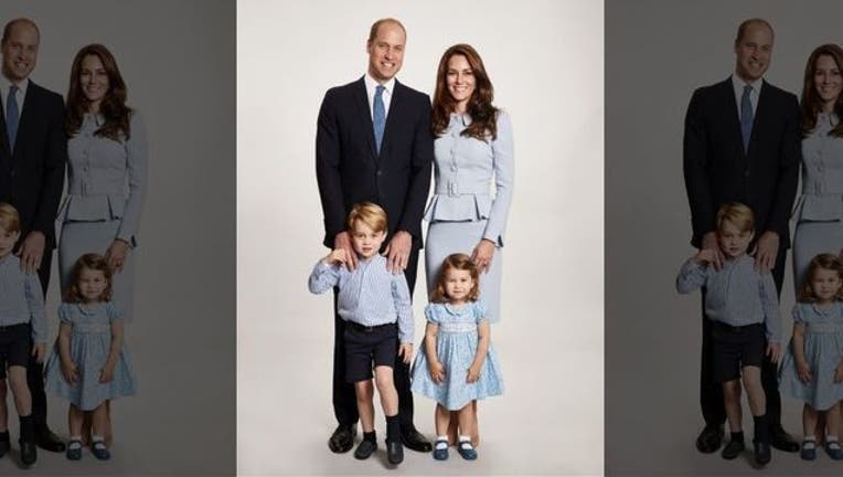 c2749876-prince-william-christmas-card_1513607307315-404023.jpg