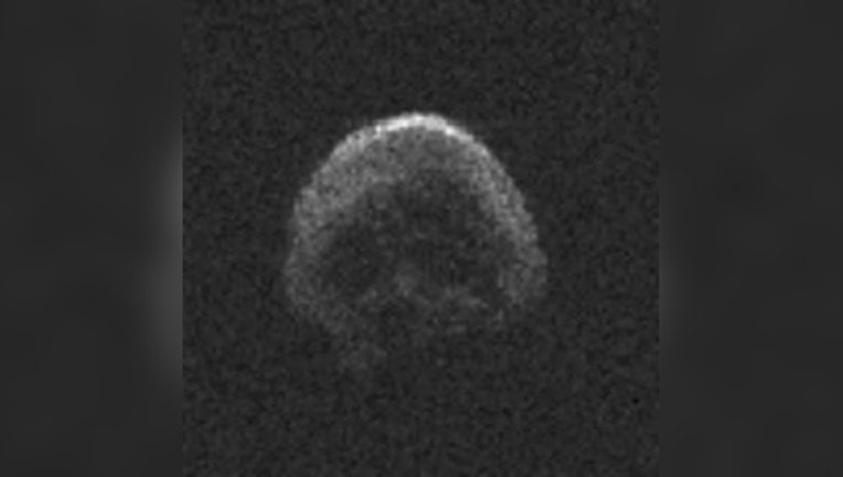 e6231952-skull_comet_1446252906799-403440.jpg