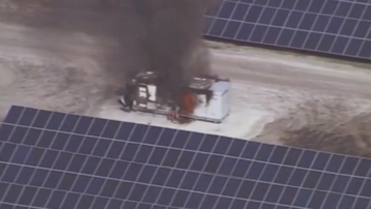 77d9d464-solar farm fire_1546275915012.png.jpg