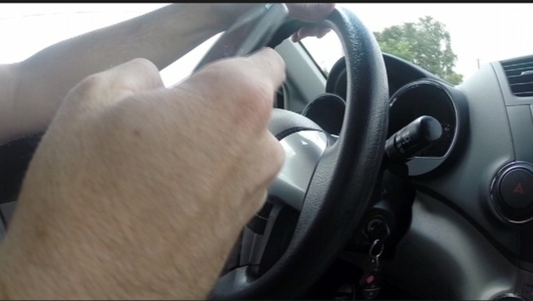 texting-and-driving_1447127237401.jpg