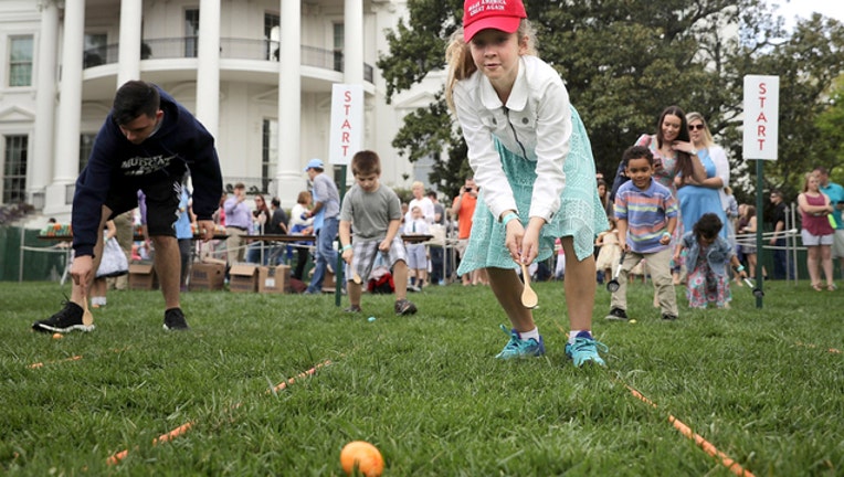6256d81e-trump-easter-egg-roll_1517963266618-401720.jpg