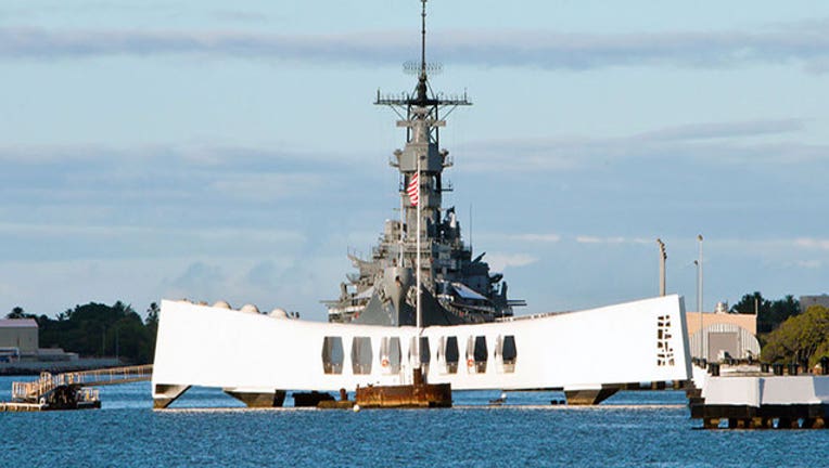 4b1919d7-uss-arizona-pearl-harbor_1457406604874.jpg