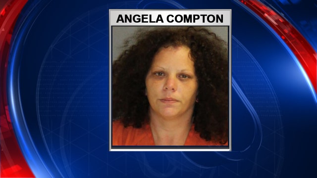 Woman charged in stabbing death of boyfriend