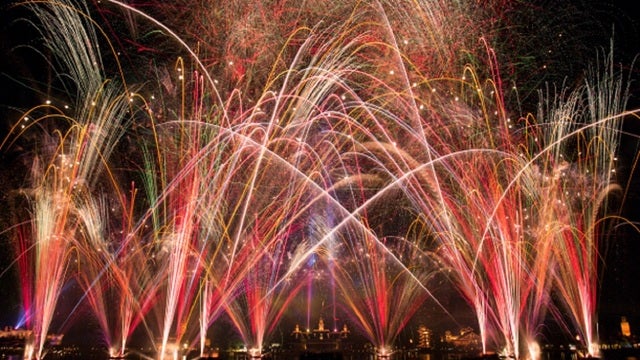 'Epcot Forever' nighttime show debuts at Epcot