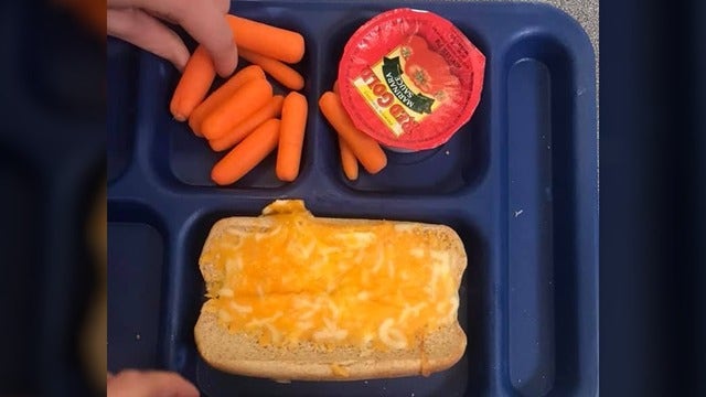 Minnesota student's questionable school lunch post goes viral: 'Sad excuse for a meal'