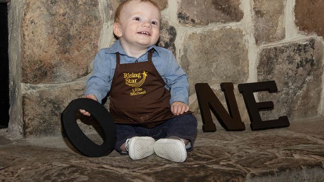 Cracker Barrel-loving family celebrates son’s first birthday at restaurant chain