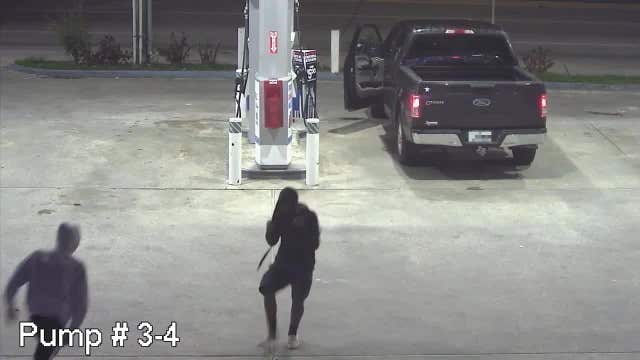 Police asking for help identifying suspects in northwest Houston robbery by force