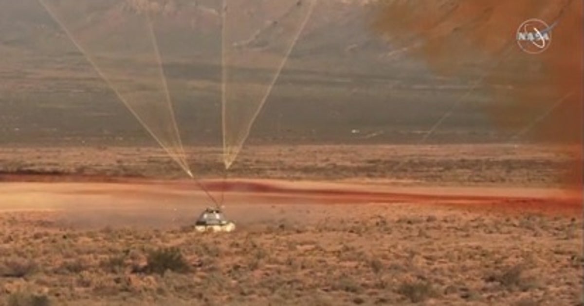 Boeing capsule abort test successful, despite third parachute gaffe ...