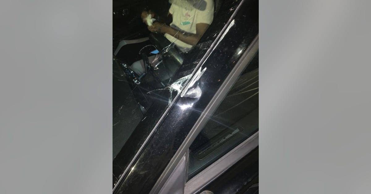 Orlando officer who allegedly smashed car window with a board bonds out ...
