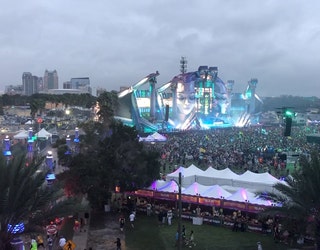 【G5305】Electric Daisy Carnival Experienc 8708987_web1_edc20174284445512