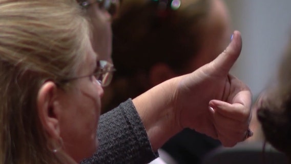 Orange County teachers reach deal with the district after months of tension