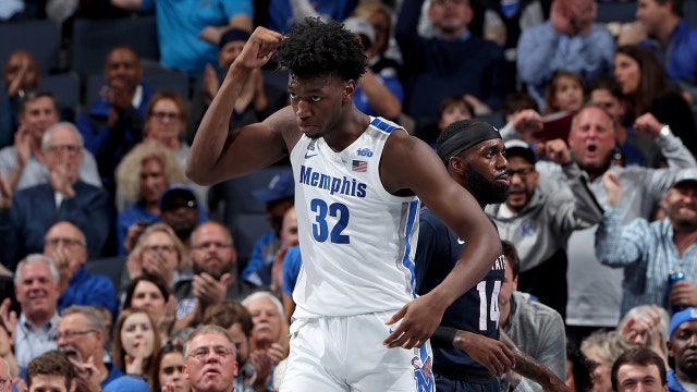 Memphis' Wiseman has temporary restraining order to play