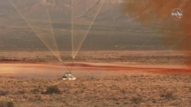 Boeing capsule abort test successful, despite third parachute gaffe