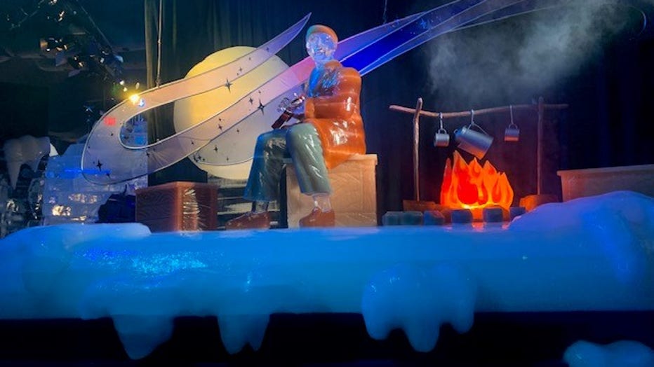 This Year's Gaylord Palms ICE! Returns with New Polar Express Theme