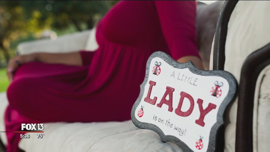 Marketta-Davis-gender-reveal-5.jpg