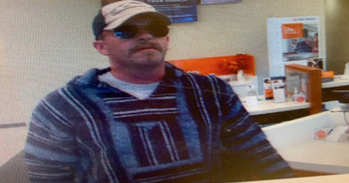 Melbourne Police searching for bank robbery suspect | FOX 35 Orlando