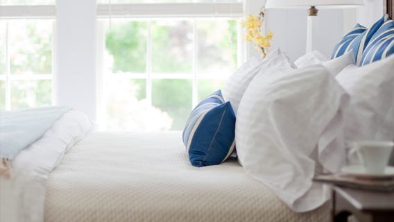 Airbnb guest claims host threatened to 'report' him for not showering before bed