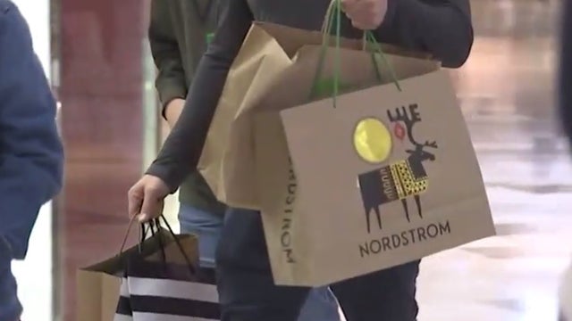 Retail stores open Christmas Eve