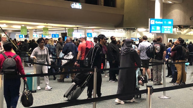 Orlando airport gearing up for the busiest travel weekend of the holiday season