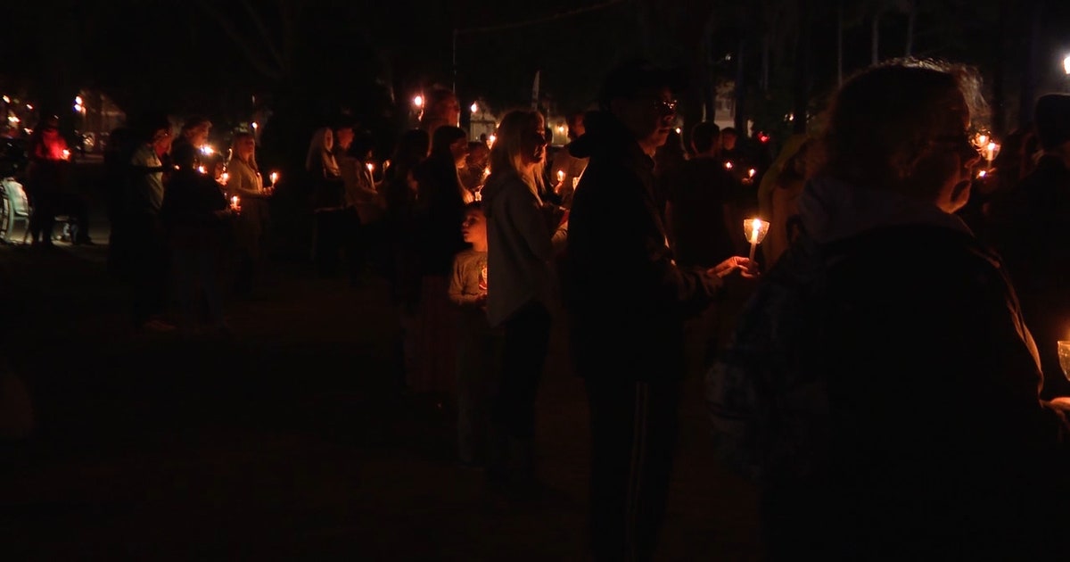 Vigil held for slain Celebration family | FOX 35 Orlando