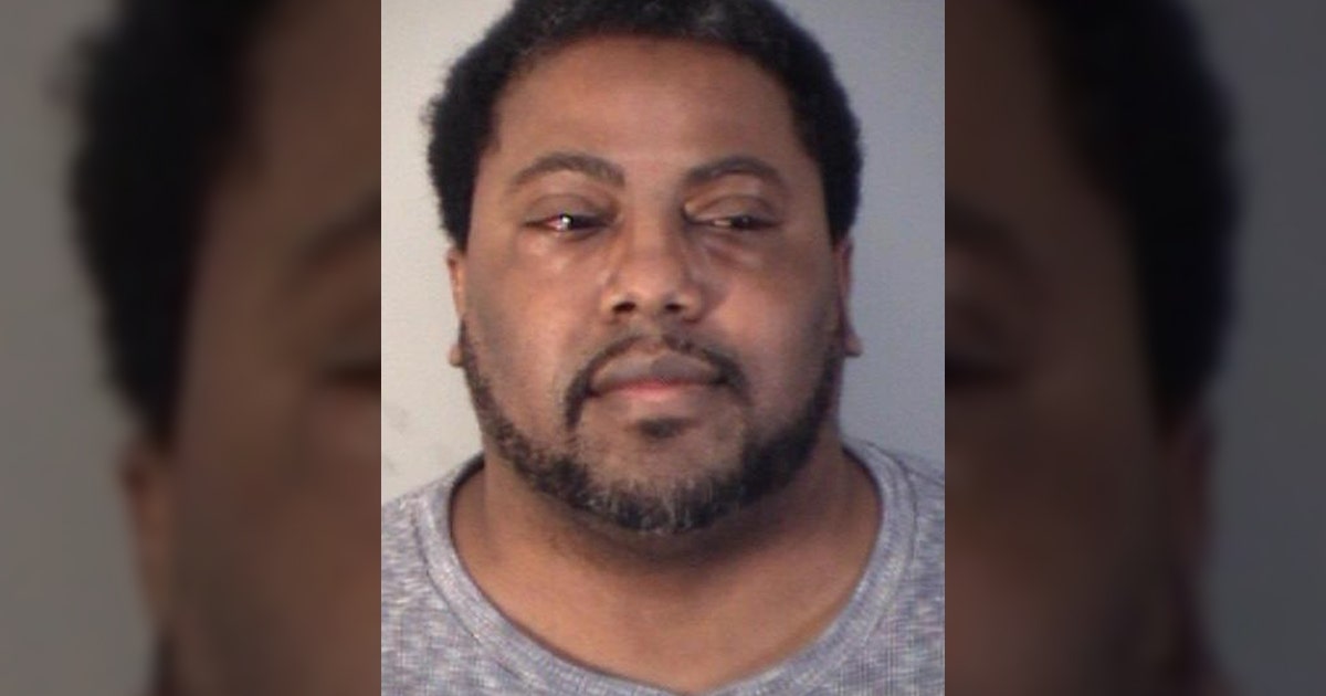 Florida math teacher arrested after allegedly having sex with student ...