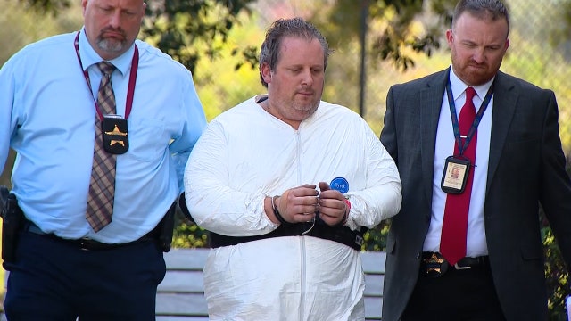 Man accused of killing family in Celebration home faces trial in September