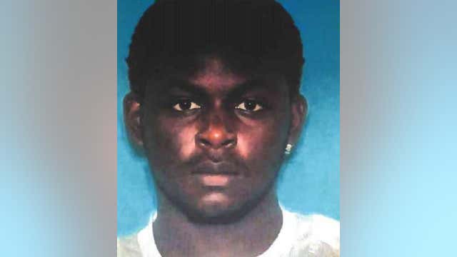 Man arrested after allegedly beating stolen horse in Brookshire