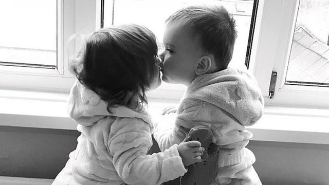Toddler separated from twin for first time after rare cancer diagnosis: 'It's been really hard'