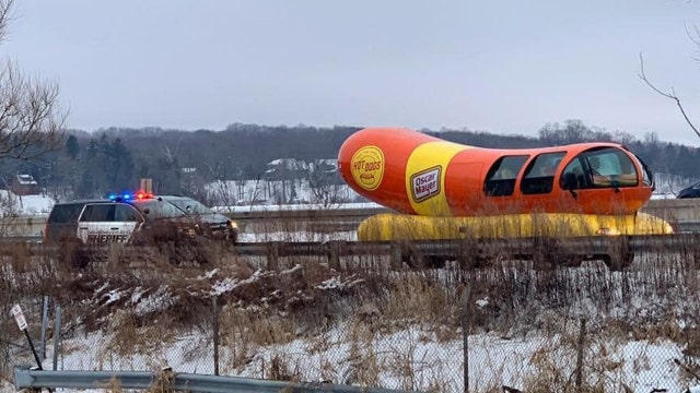 Deputies in Wisconsin pulled over Oscar Mayer Wienermobile