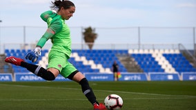 Orlando Pride signs Canadian goalkeeper Erin McLeod