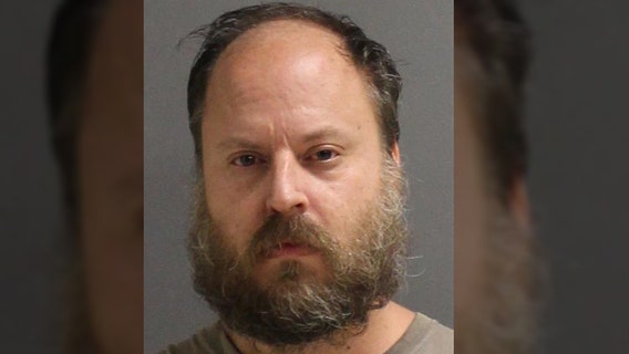 'The more dead pigs the better': Florida officers receive manifesto about killing police, report says