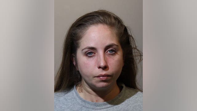 Waitress at Florida restaurant accused of stealing nearly $300 from customers