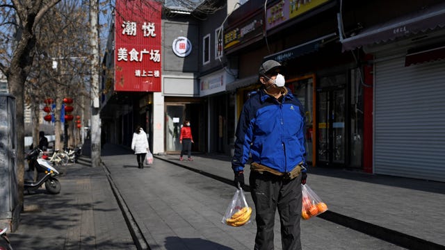 Coronavirus death toll climbs to 908 in China, 65 more cases on Japan cruise ship