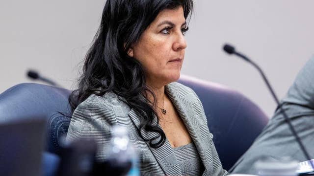 House seeks regulation of Florida vape shops amid 'epidemic'