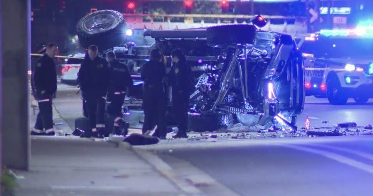 At least one dead after devastating crash in Orlando overnight, police ...