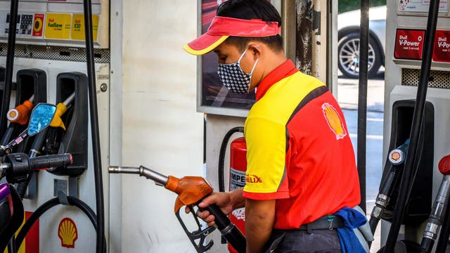 Gas prices plummet amid OPEC feud, COVID-19 — and the cheaper fuel will likely last months, AAA says