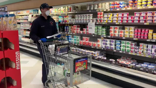 Is it safe to go into supermarkets amid the coronavirus outbreak?