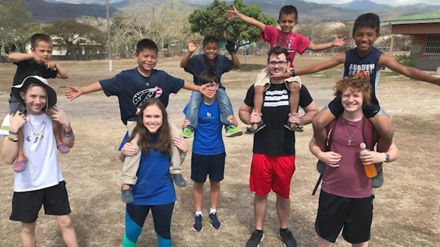 FOX 35 anchor and mission group stuck in Honduras after country closes its borders because of coronavirus