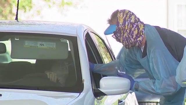 Coronavirus testing site in Melbourne plans to complete 800 tests on Monday