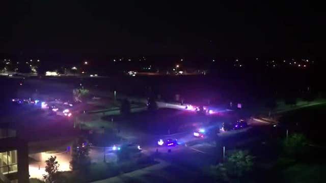 Florida deputies perform 'parade of lights' to show appreciation for residents, medical staff