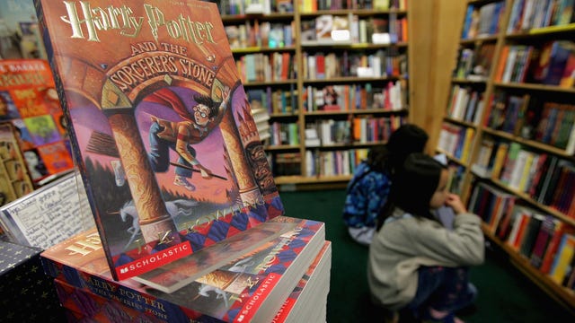 Harry Potter fans can take online classes at Hogwarts, including classes on spells and the Dark Arts