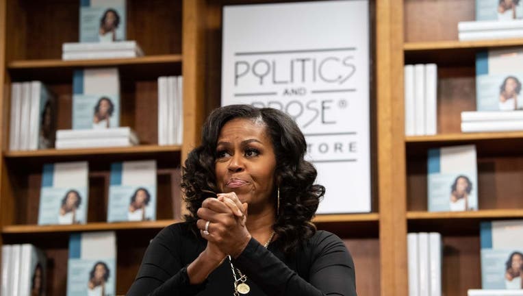 TOPSHOT-US-POLITICS-BOOK-MICHELLE OBAMA