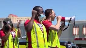 Union hospitality workers demanding safe reopening for tourism industry