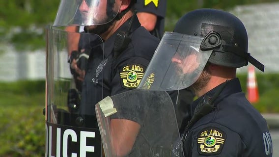 Protesters return to Downtown Orlando for second day of demonstrations