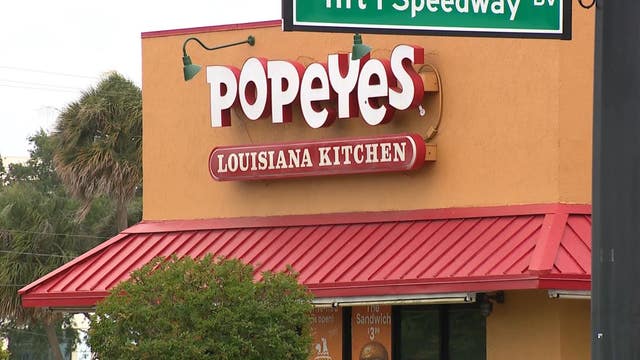 Popeyes employee OK after attempted carjacking; suspect shot by police