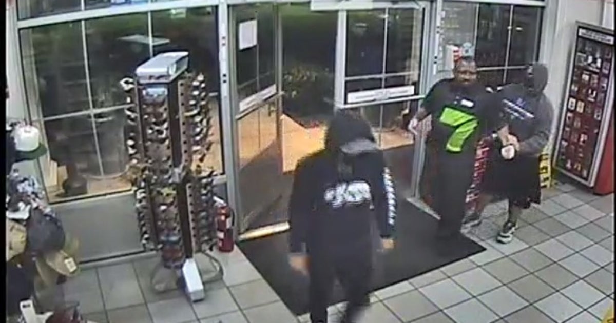 Osceola County deputies search for 3 armed robbery suspects | FOX 35 ...