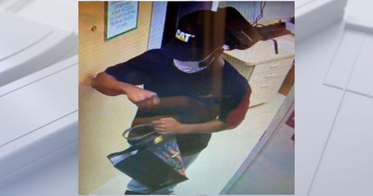 Ormond Beach Police search for suspect in armed robbery of Publix | FOX ...