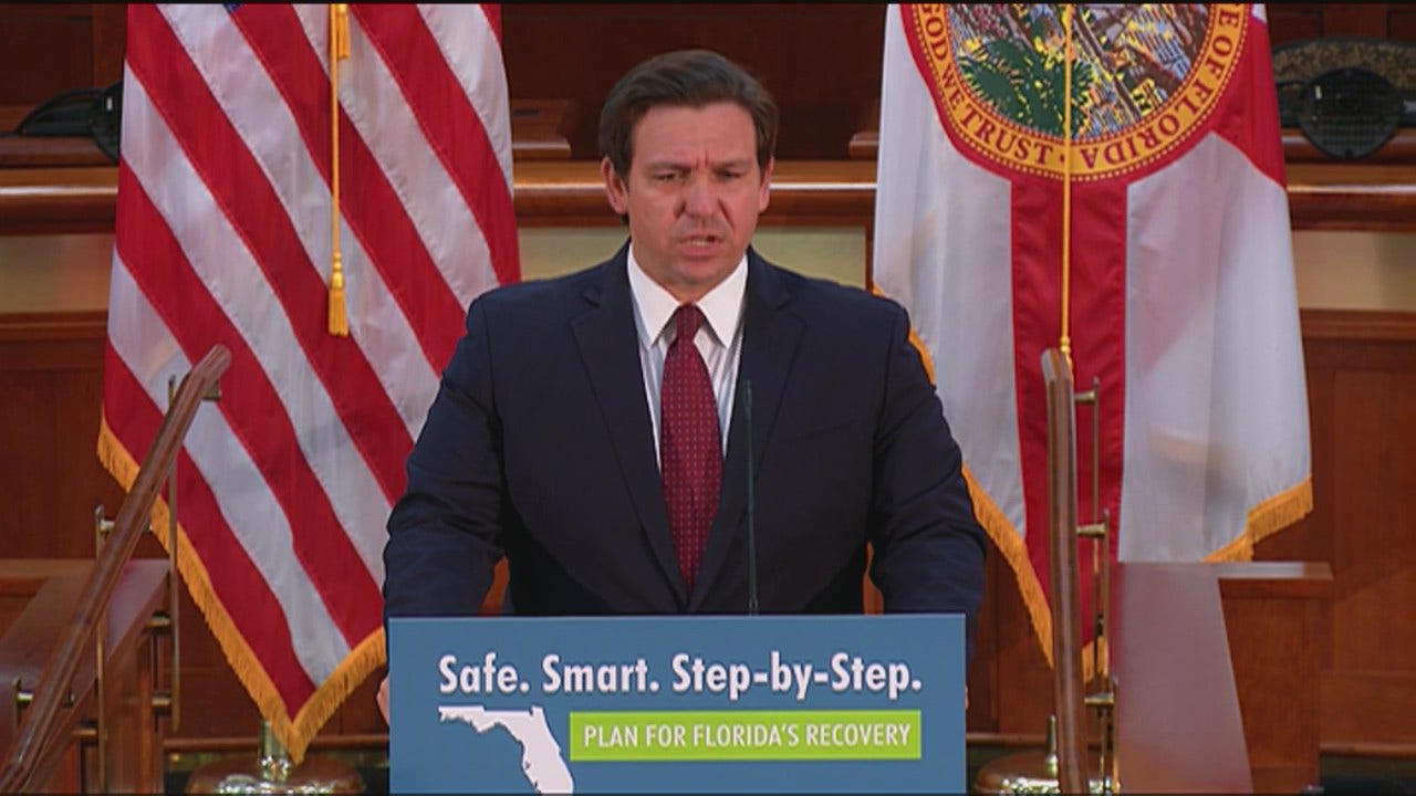 DeSantis signs budget, vetoes 1 billion