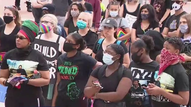 Peaceful protesters in Orlando demand end to police brutality, mass incarceration